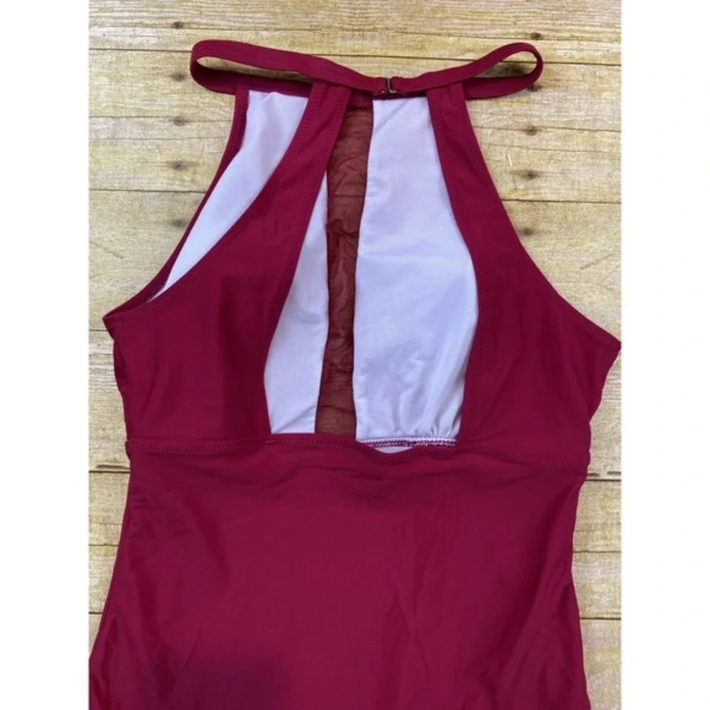 Women's High Cut One Piece Bathing Suit Dark Red Women's Size Medium‎ Halter